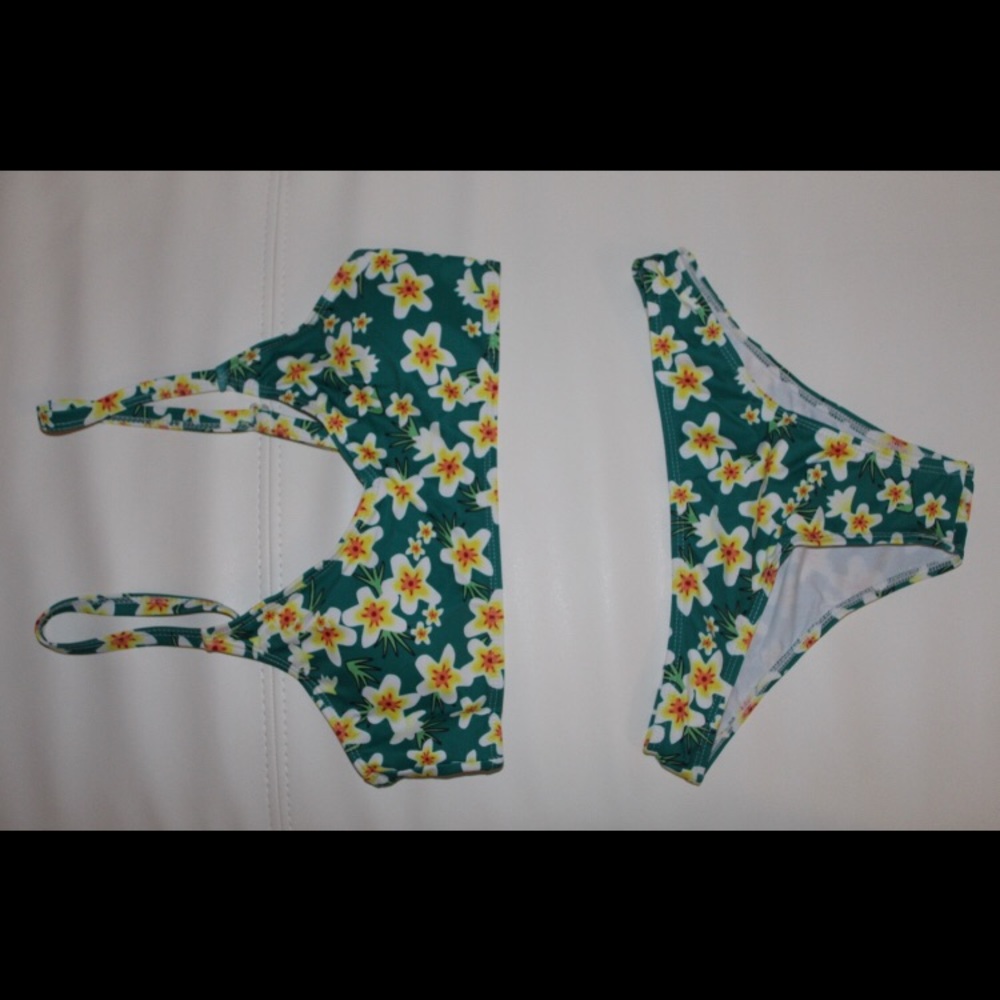 Bikini!!!